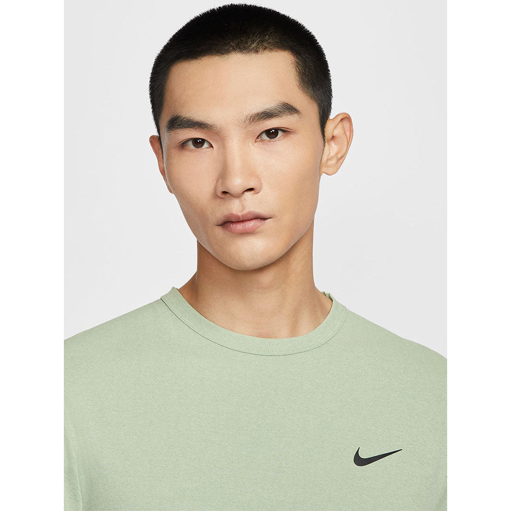 NIKE Dri-FIT UV Hyverse Men's Training T-Shirt