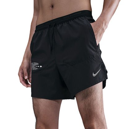 NIKE Dri-FIT Stride กางเกงวิ่งขาสั้นผู้ชาย