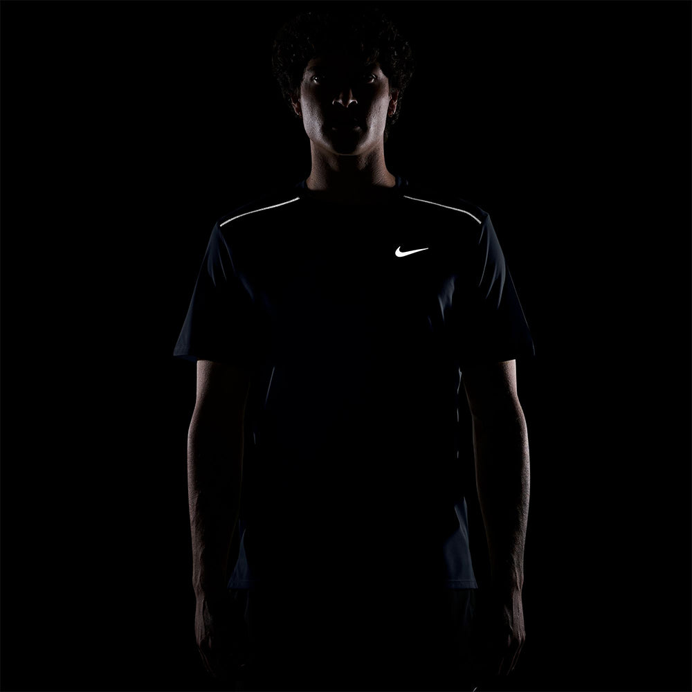 NIKE Dri-Fit Miler UV Protection Men's Running T-Shirt - Supersports Thailand