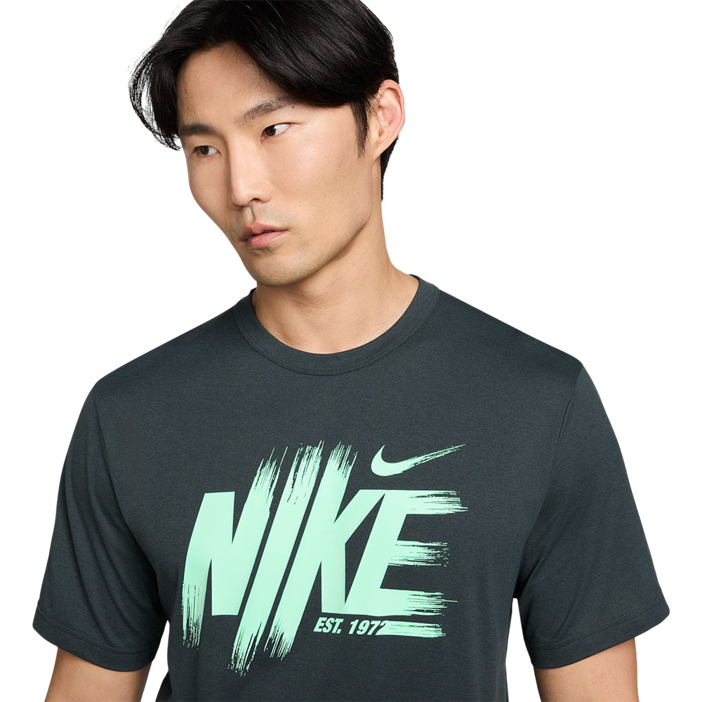 NIKE Hyverse Dri-FIT UV Men's Training T-Shirt - Supersports Thailand Supersports Thailand