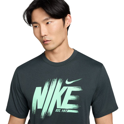 NIKE Hyverse Dri-FIT UV Men's Training T-Shirt - Supersports Thailand