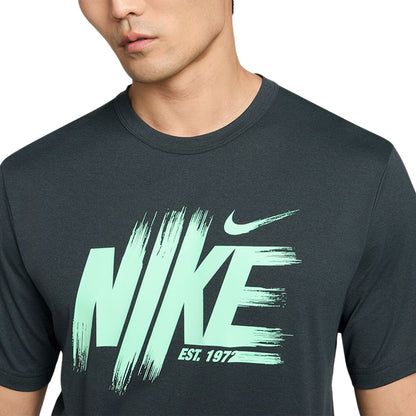 NIKE Hyverse Dri-FIT UV Men's Training T-Shirt - Supersports Thailand