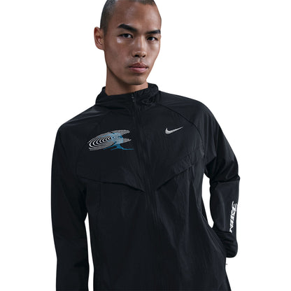 NIKE Stride UV Repel เสื้อแจ๊คเก็ตวิ่งผู้ชาย