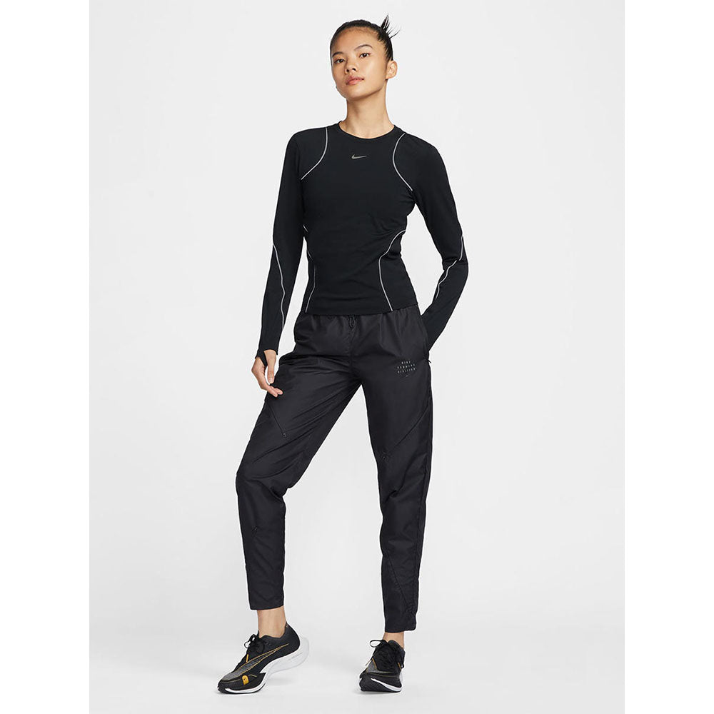 NIKE Running Division Long-Sleeve Women's Running T-Shirt