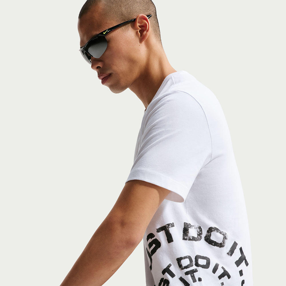 NIKE Sportswear Men's T-Shirt - Supersports Thailand
