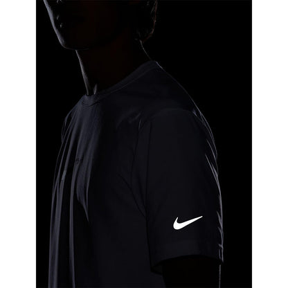 NIKE Dri-FIT UV Hyverse Men's Training T-Shirt