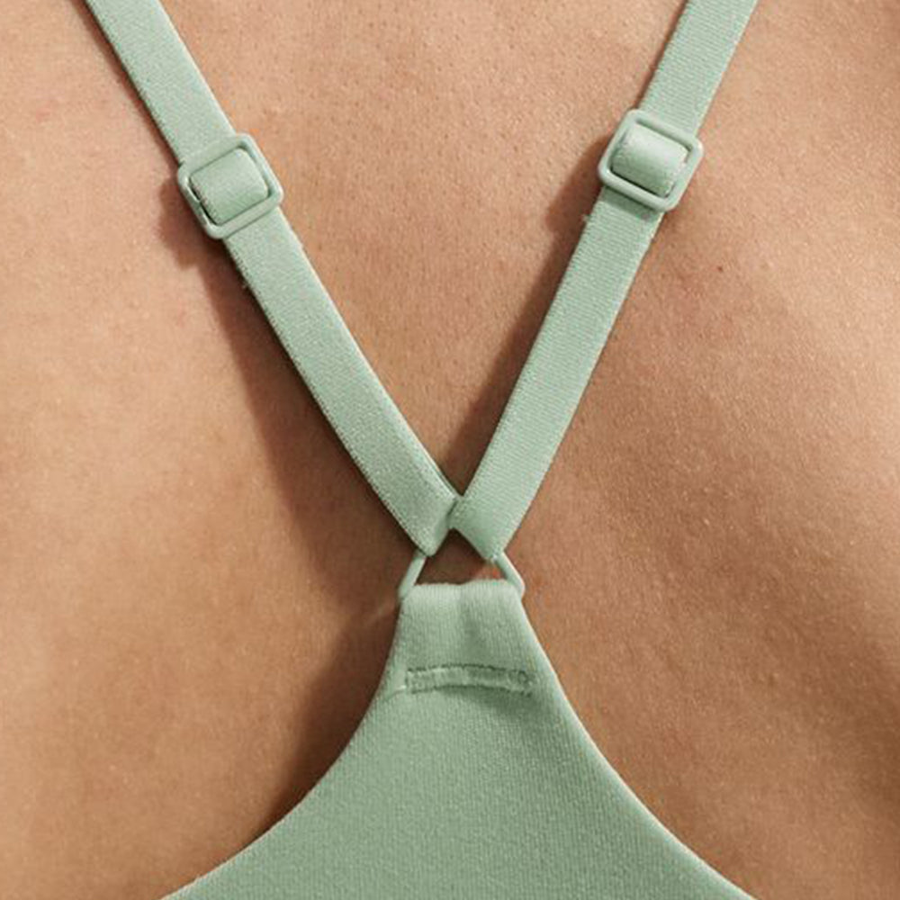 NIKE Indy Light Support Women's Sports Bra - Supersports Thailand