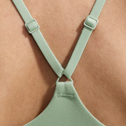 NIKE Indy Light Support Women's Sports Bra - Supersports Thailand
