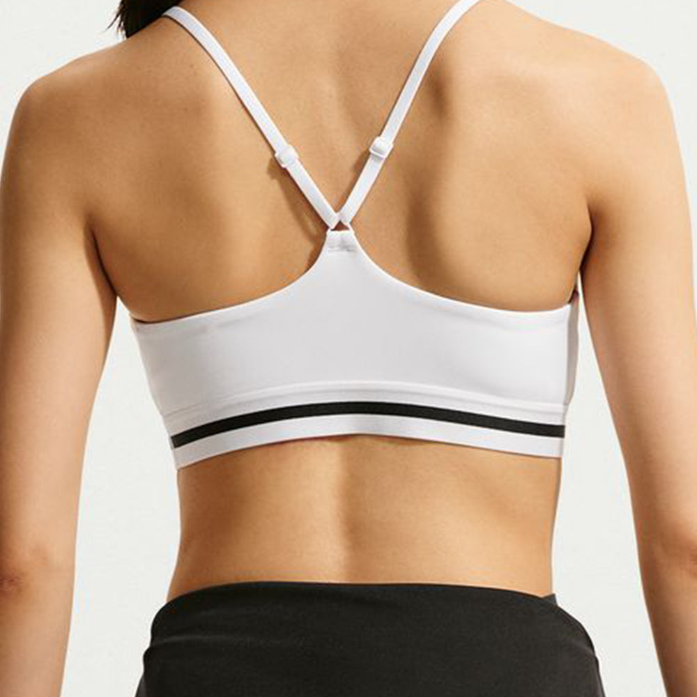 NIKE Indy Light Support Women's Sports Bra - Supersports Thailand