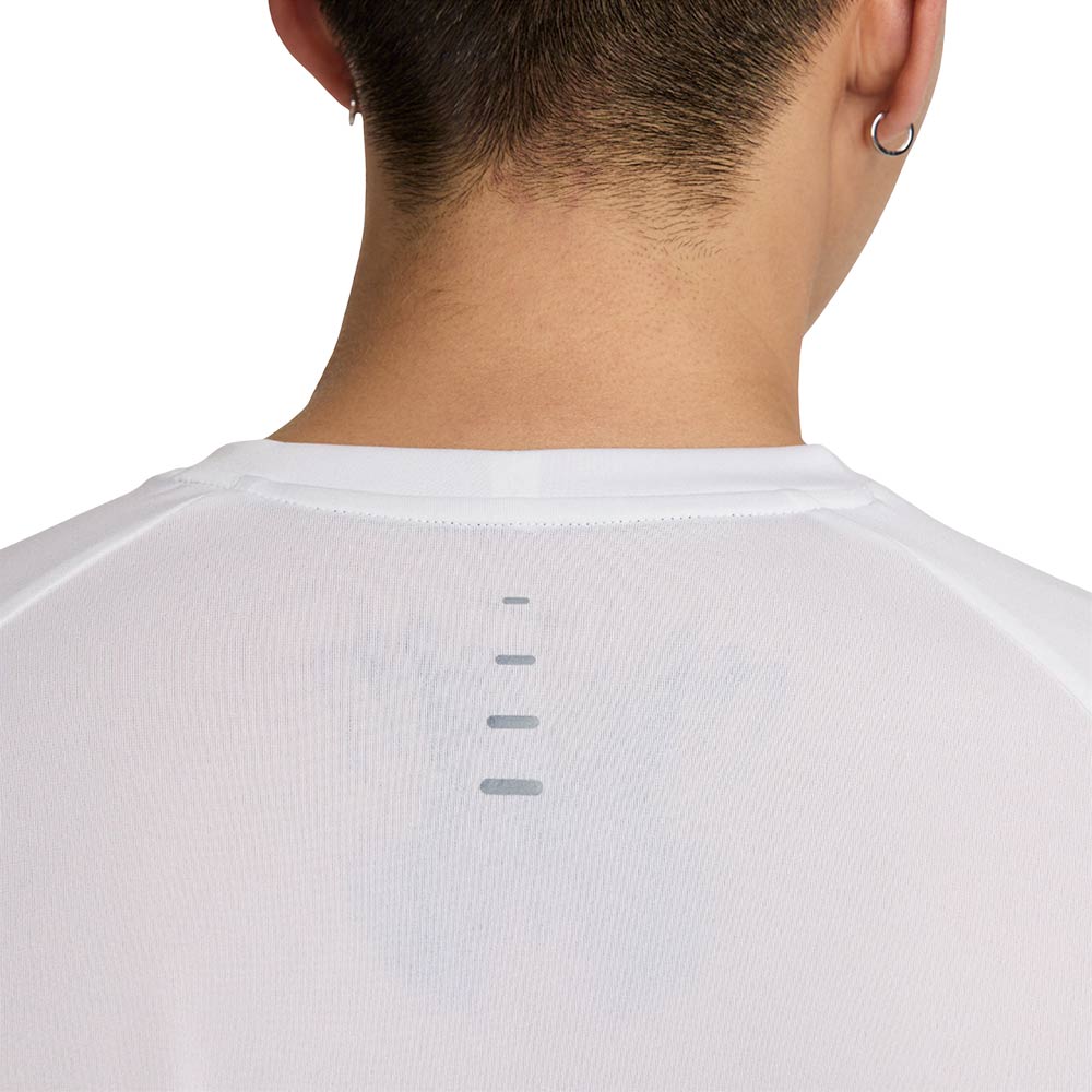 NIKE Stride Men's Running T-Shirt - Supersports Thailand Supersports Thailand