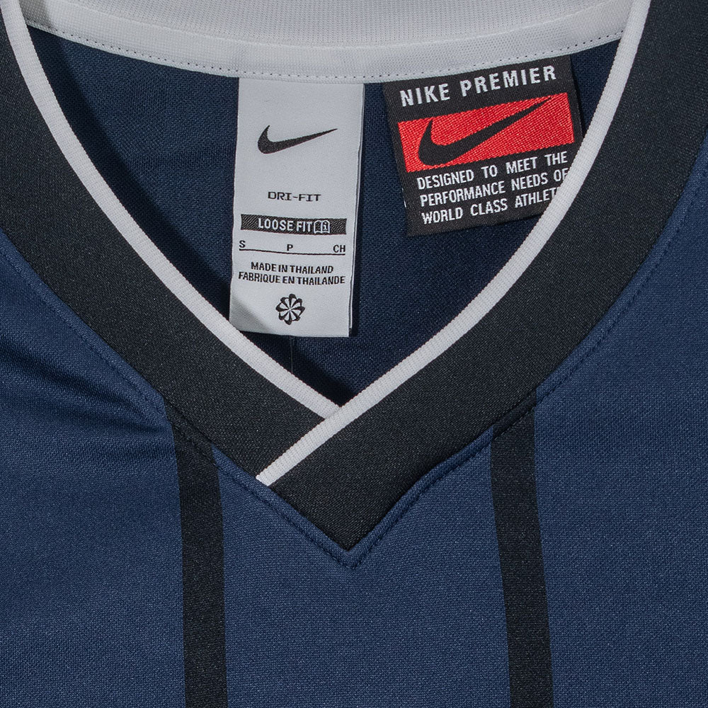 NIKE Premier เสื้อฟุตบอลผู้ชาย Supersports Thailand