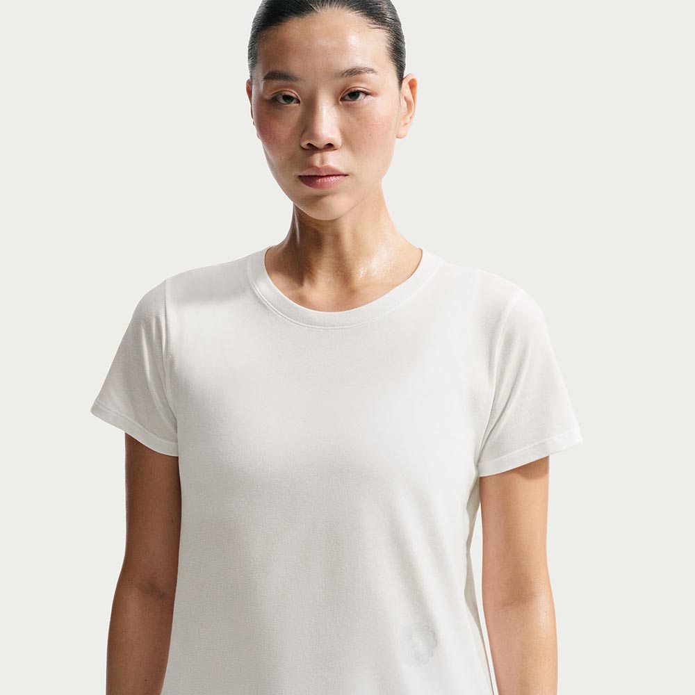 NIKE Dri-FIT Women's Running T-Shirt - Supersports Thailand
