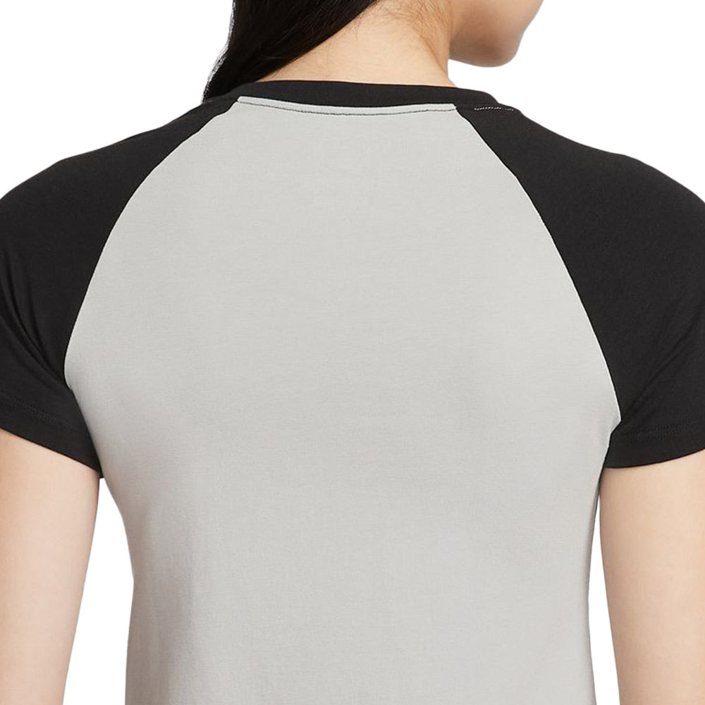 NIKE Sportswear Chill Knit Slim Graphic Women's T-Shirt - Supersports Thailand Supersports Thailand