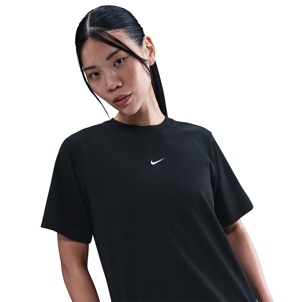 NIKE Dri-FIT เสื้อออกกำลังกายผู้หญิง