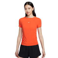 NIKE Sportswear Chill Knit Tight Women's T-Shirt - Supersports Thailand