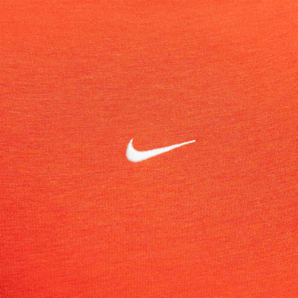 NIKE Sportswear Chill Knit Tight Women's T-Shirt - Supersports Thailand