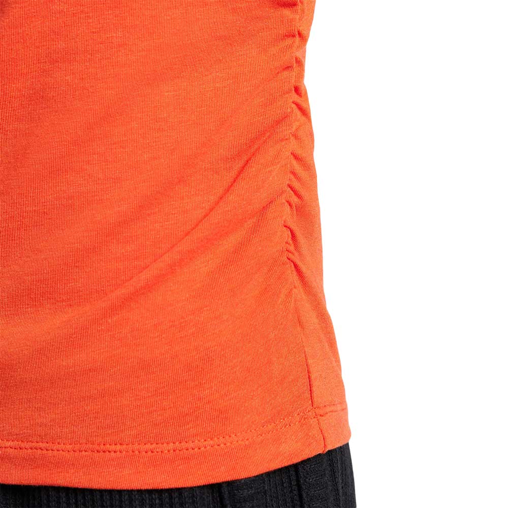 NIKE Sportswear Chill Knit Tight Women's T-Shirt - Supersports Thailand