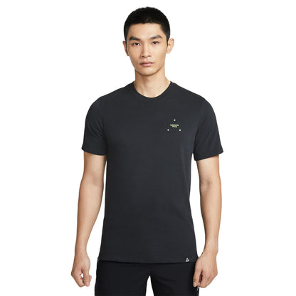 NIKE ACG Men's T-Shirt - Supersports Thailand