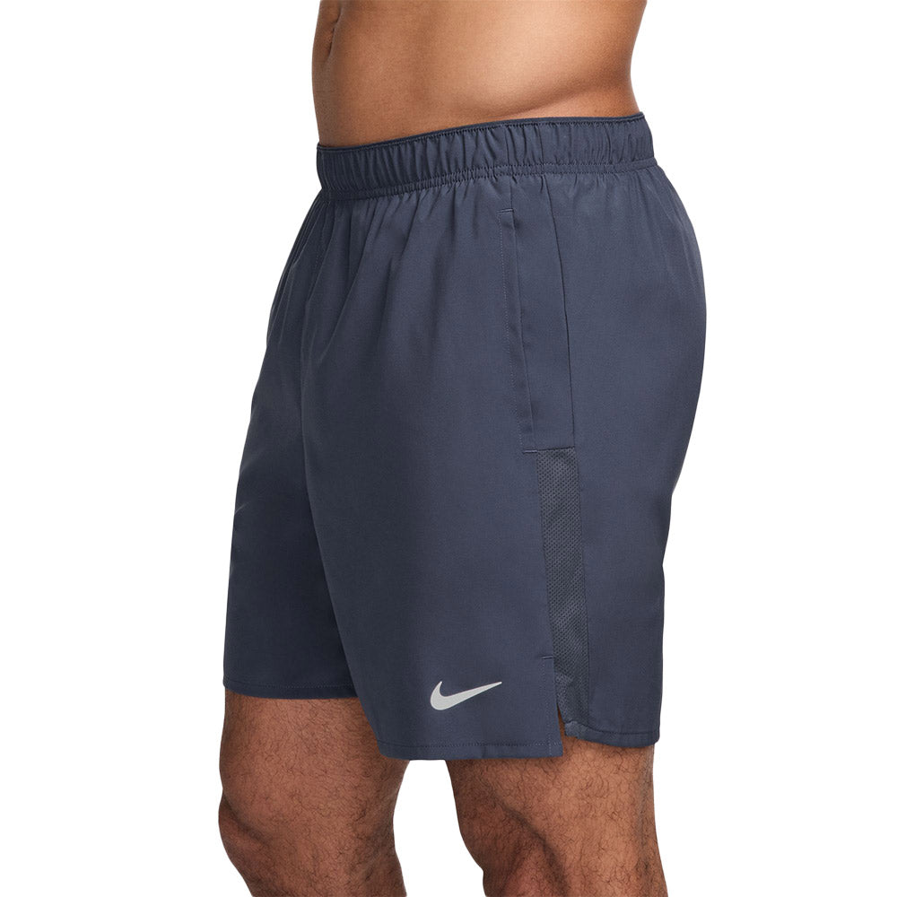 NIKE Dri-FIT Challenger 7" Brief-Lined Versatile กางเกงวิ่งขาสั้นผู้ชาย