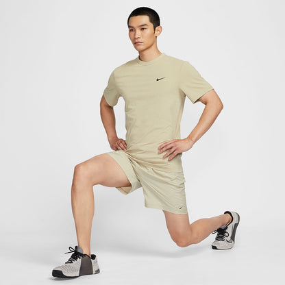 NIKE Dri-FIT UV Hyverse เสื้อออกกำลังกายผู้ชาย