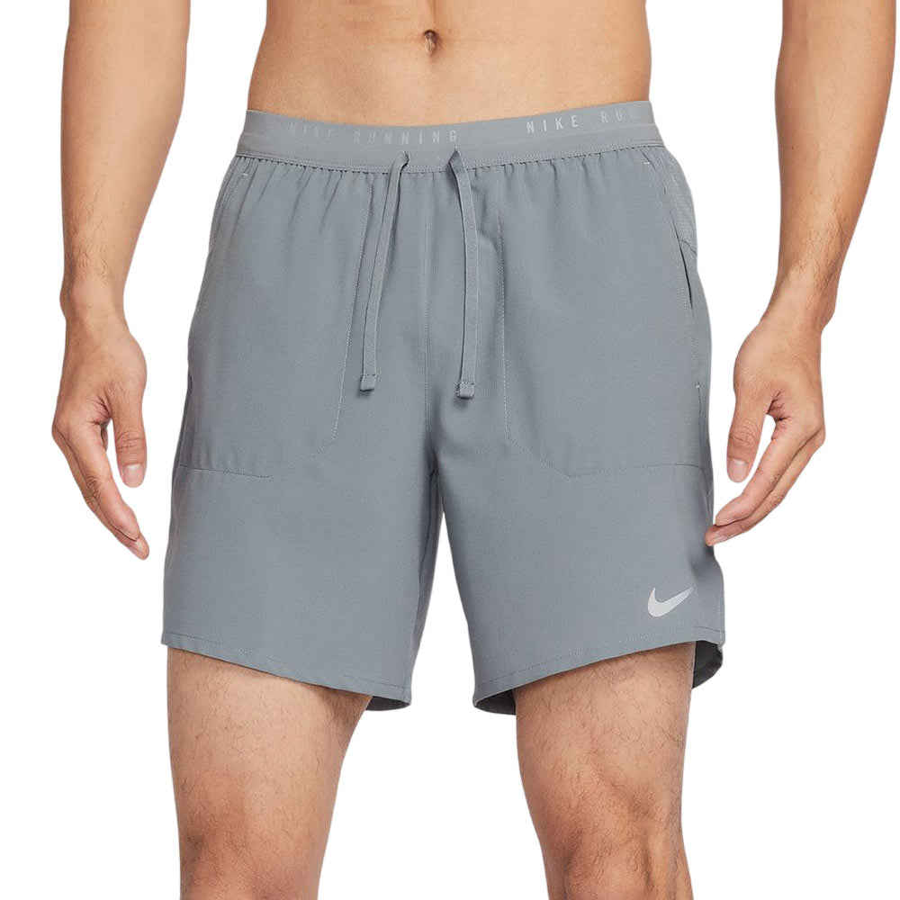 NIKE Stride Men's Running Shorts - Supersports Thailand