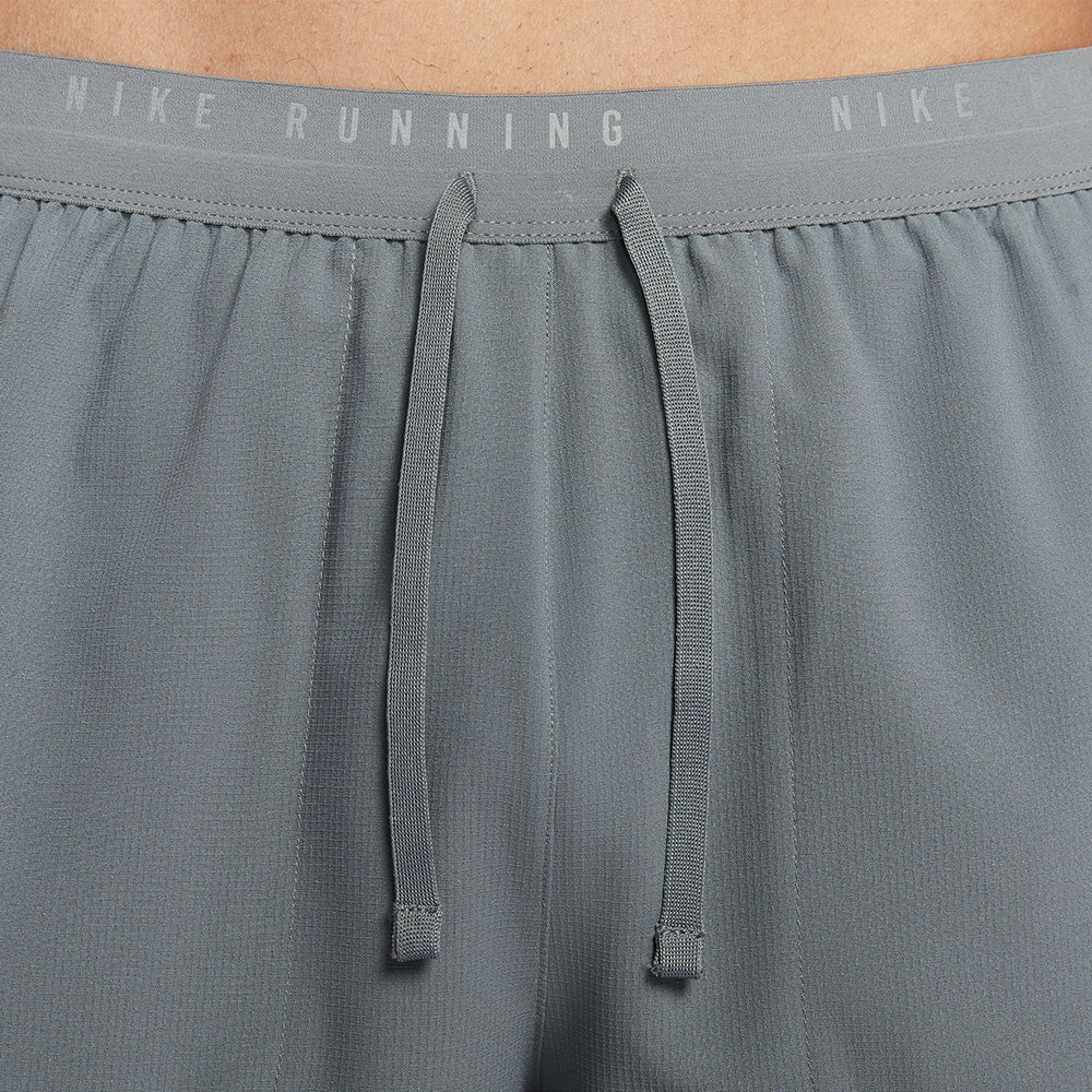 NIKE Stride Men's Running Shorts - Supersports Thailand