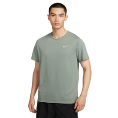 NIKE Dri-FIT UV Miler เสื้อวิ่งผู้ชาย