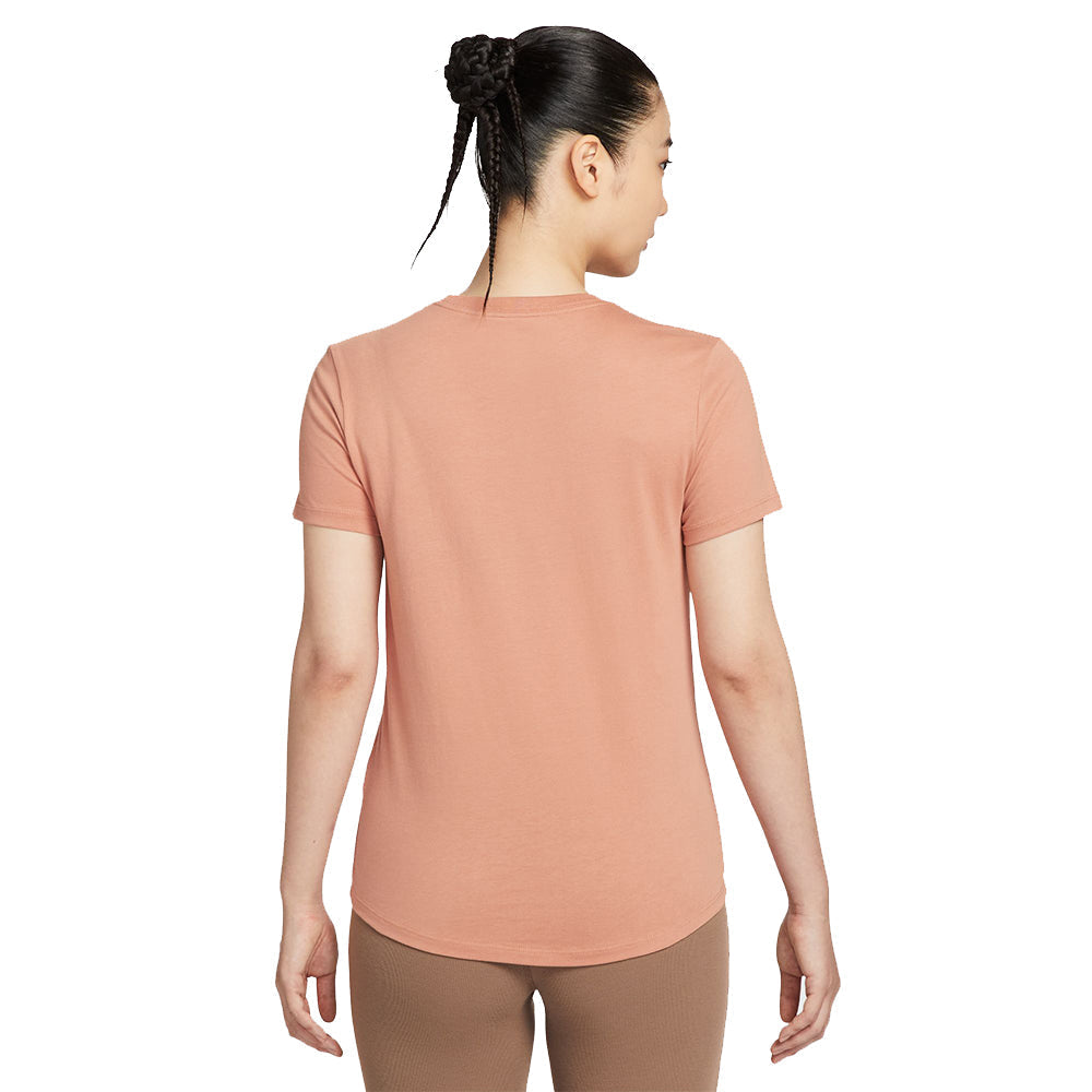NIKE Sportswear Essentials Women's T-Shirt - Supersports Thailand