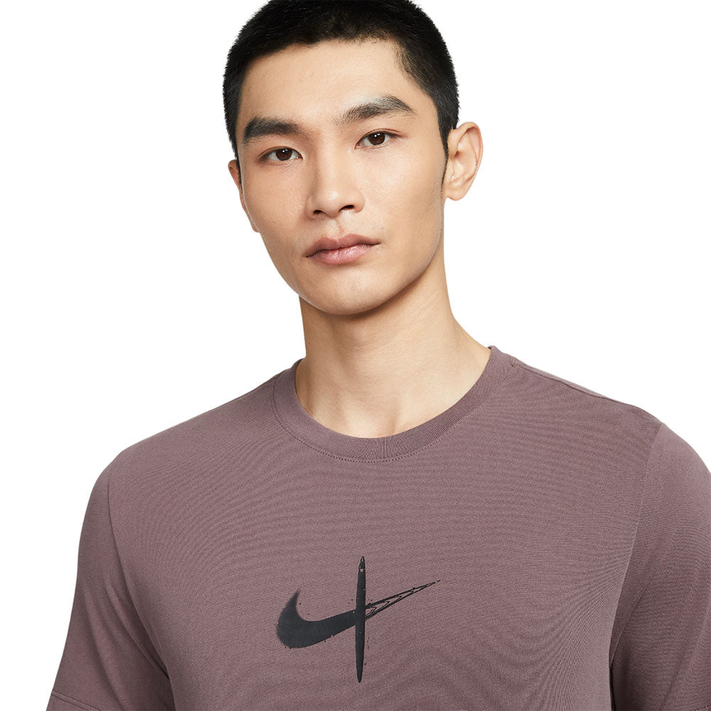 NIKE Dri-FIT Nike Men's Running T-Shirt - Supersports Thailand Supersports Thailand