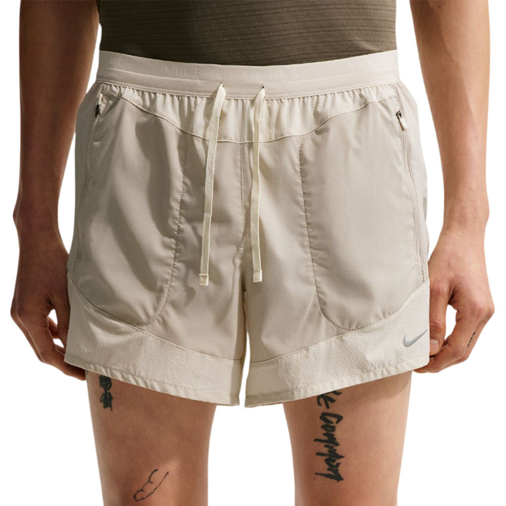 NIKE Dri-FIT Stride Men's Running Shorts - Supersports Thailand