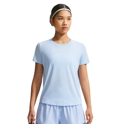NIKE One Classic เสื้อออกกำลังกายผู้หญิง