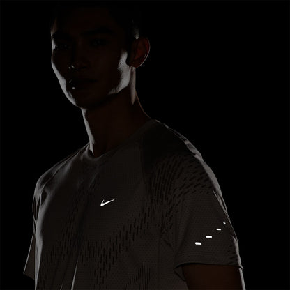 NIKE Dri-FIT ADV Stride Men's Running T-Shirt - Supersports Thailand