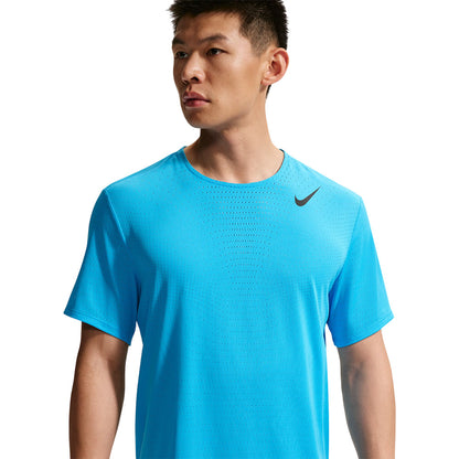 NIKE AeroSwift เสื้อวิ่งผู้ชาย