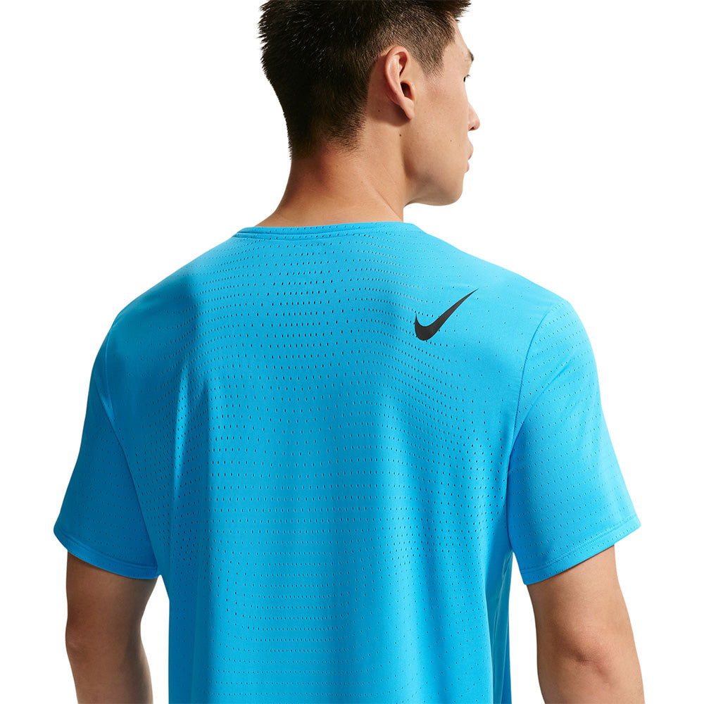 NIKE AeroSwift เสื้อวิ่งผู้ชาย Supersports Thailand