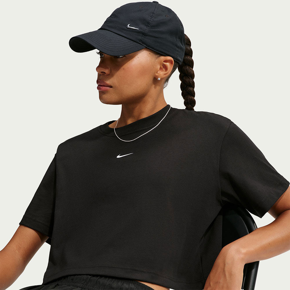 NIKE Sportswear Cropped Women's T-Shirt - Supersports Thailand