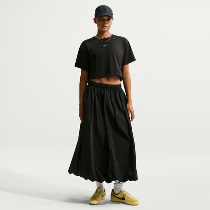 NIKE Sportswear Cropped Women's T-Shirt - Supersports Thailand