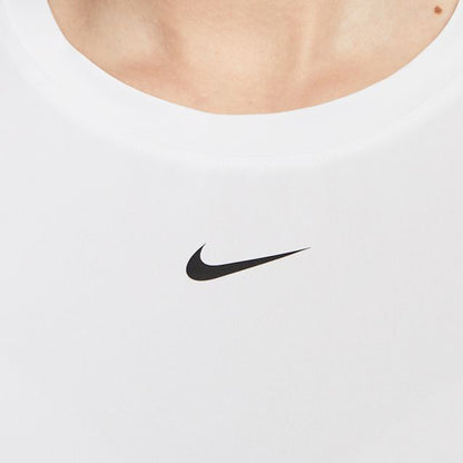 NIKE One Classic Women's Training T-Shirt - Supersports Thailand