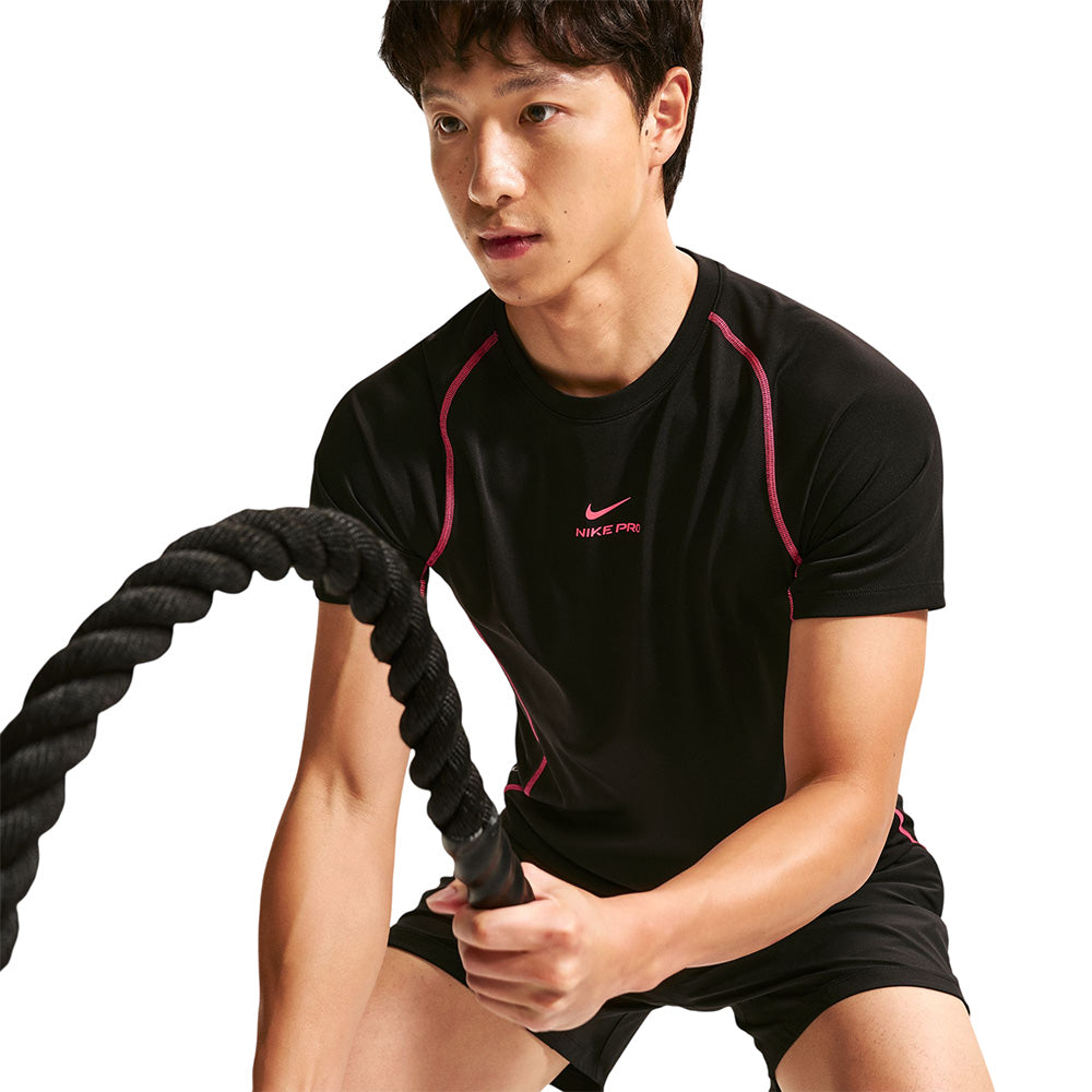 NIKE Pro Training เสื้อออกกำลังกายผู้ชาย Supersports Thailand