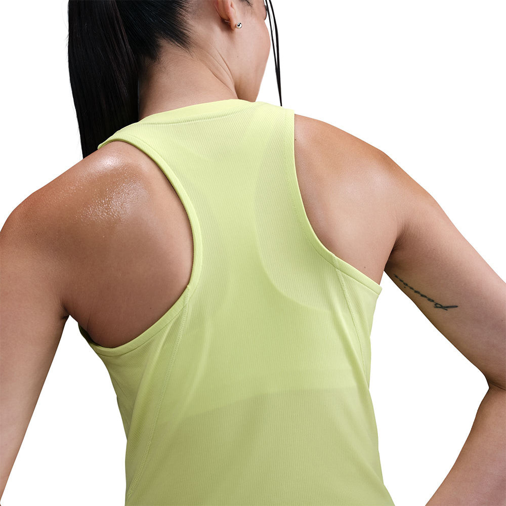 NIKE Court Advantage Dri-FIT เสื้อกล้ามเทนนิสผู้หญิง