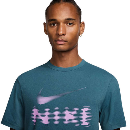 NIKE Dri-FIT UV Hyverse เสื้อออกกำลังกายผู้ชาย
