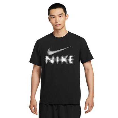 NIKE Dri-FIT UV Hyverse เสื้อออกกำลังกายผู้ชาย
