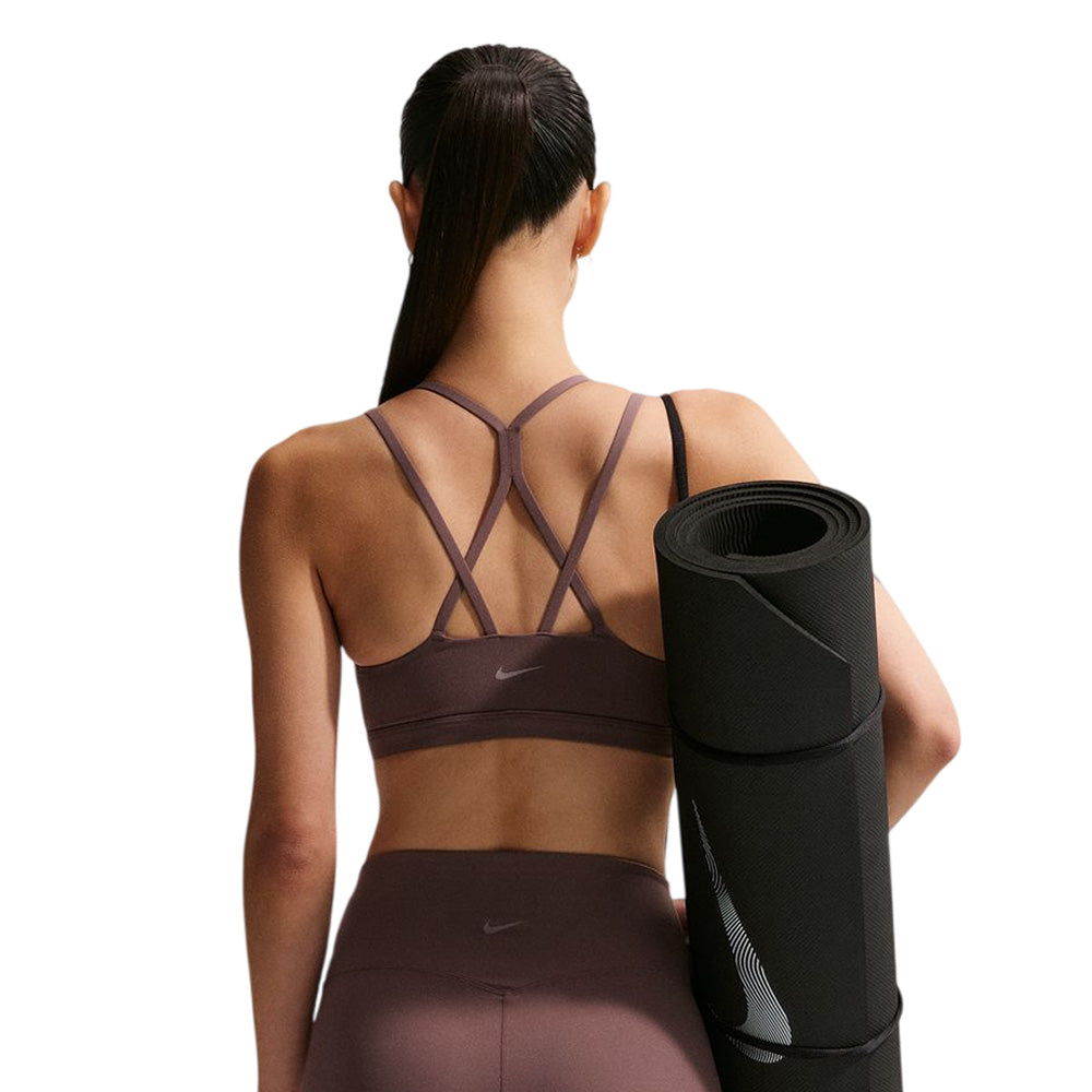 NIKE Zenvy Strappy สปอร์ตบราผู้หญิง Supersports Thailand