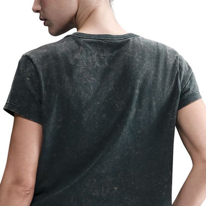 NIKE Sportswear เสื้อยืดผู้หญิง