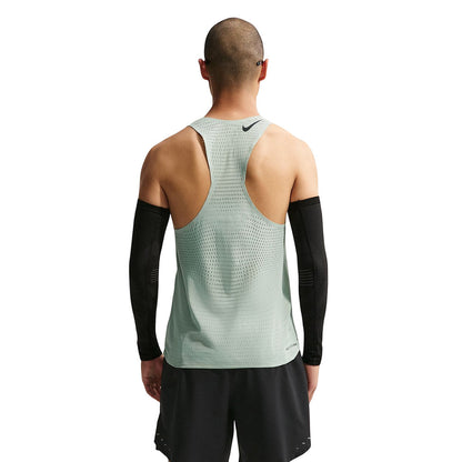 NIKE AeroSwift Men's Running Tank - Supersports Thailand