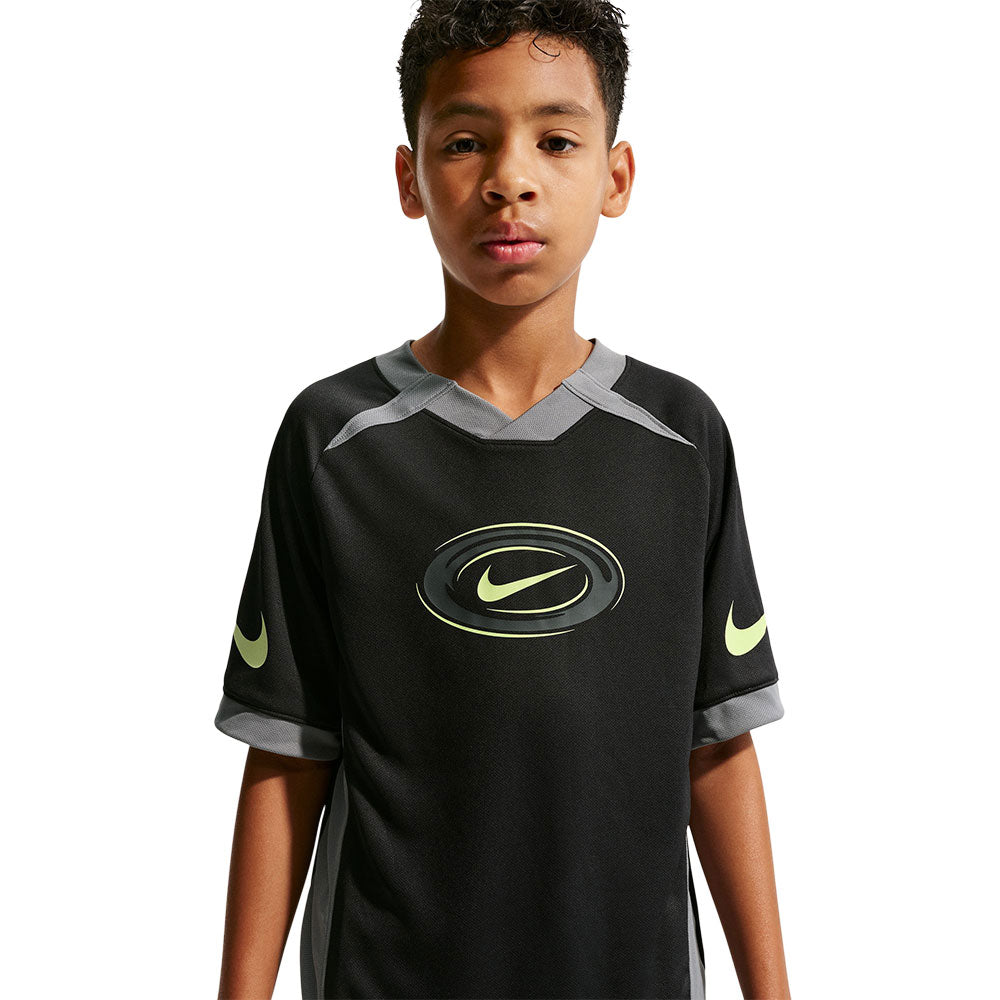 NIKE Multi Love Boys Training T-Shirt Supersports Thailand