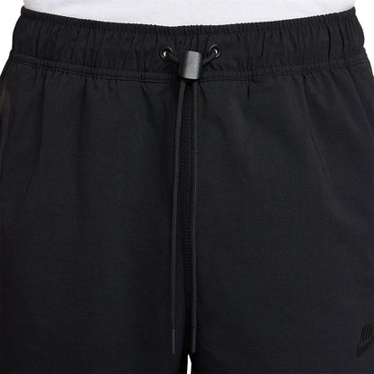 NIKE Tech กางเกงลำลองขาสั้นผู้ชาย