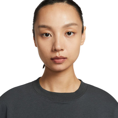 NIKE Sportswear Phoenix Fleece เสื้อยืดผู้หญิง