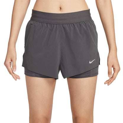 NIKE Swift กางเกงวิ่งขาสั้นผู้หญิง