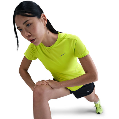 NIKE Swift เสื้อวิ่งผู้หญิง