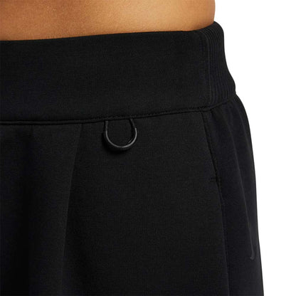 NIKE 24.7 ImpossiblySoft Women's Training Shorts - Supersports Thailand